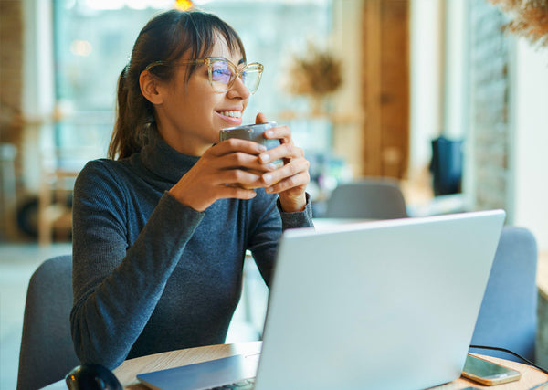 How Glass Chair Mats Extend the Life of Your Home Office Flooring
